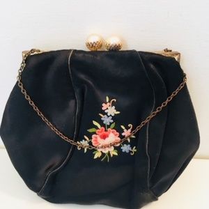2 Antique 1910s  purse 100% silk microembroidery